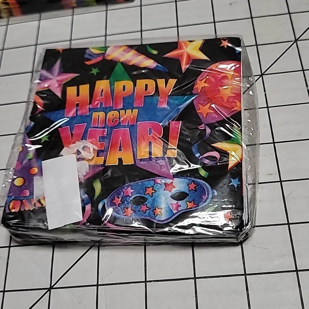 Happy New Year, Paper Beverage Napkins‎ 60390 by Trend Setters 30 CT.  NIP